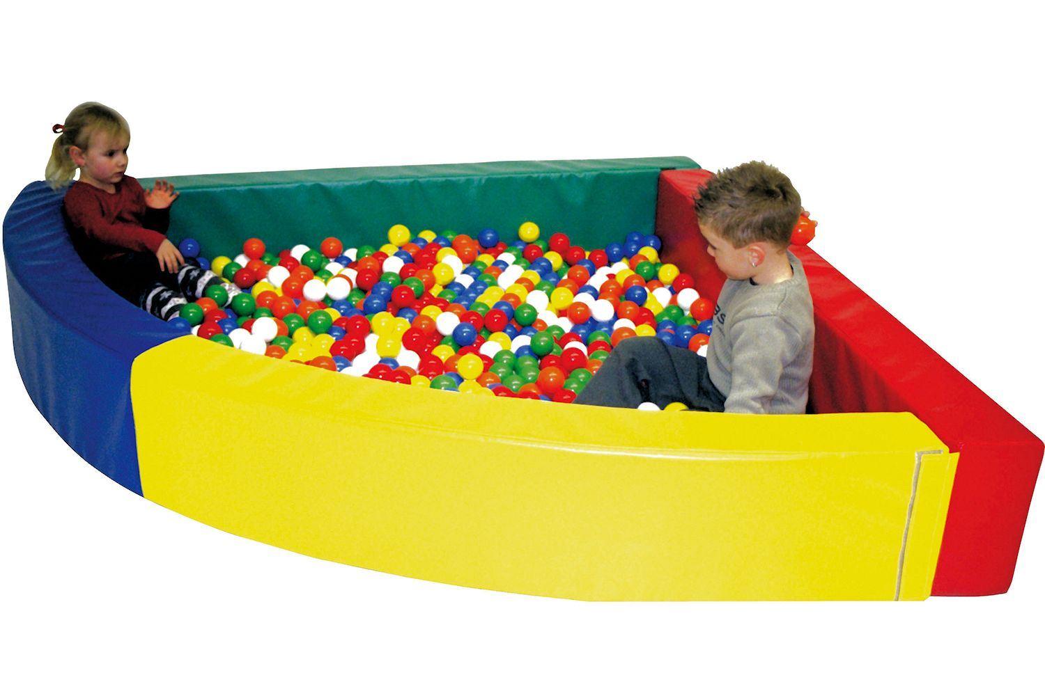 Viertelkreis-Ballbad klein - für kleine Spielecken