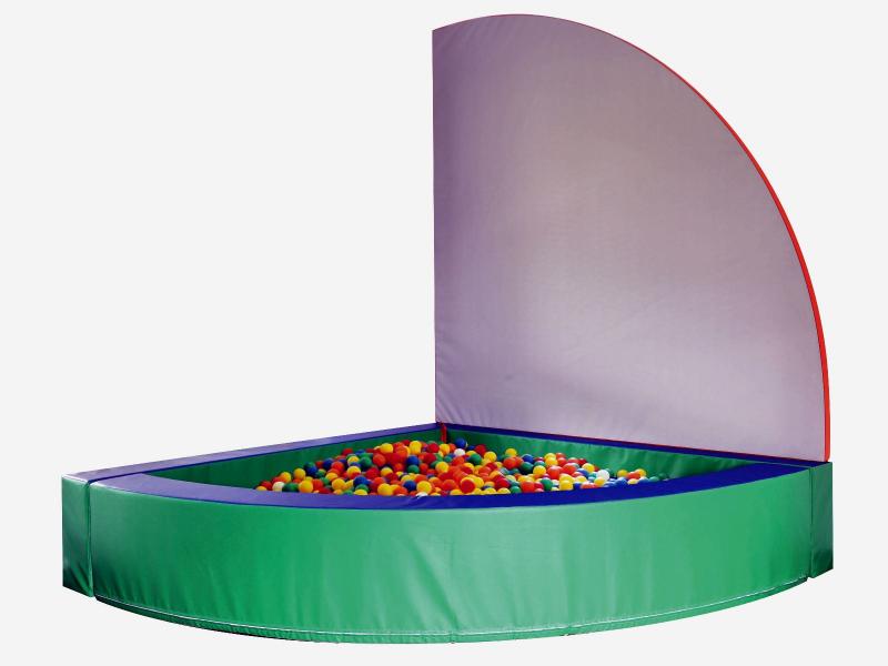 Viertelkreis-Ballbad mit Abdeckung - Radius ca. 200 cm