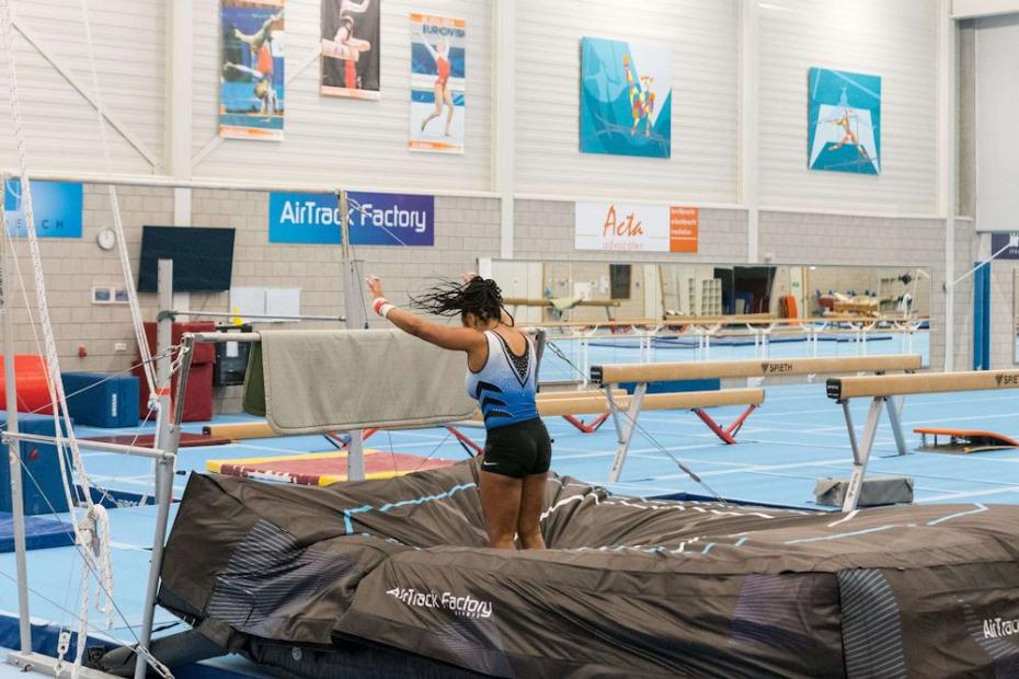 AirBag-S - Landung in den Stand