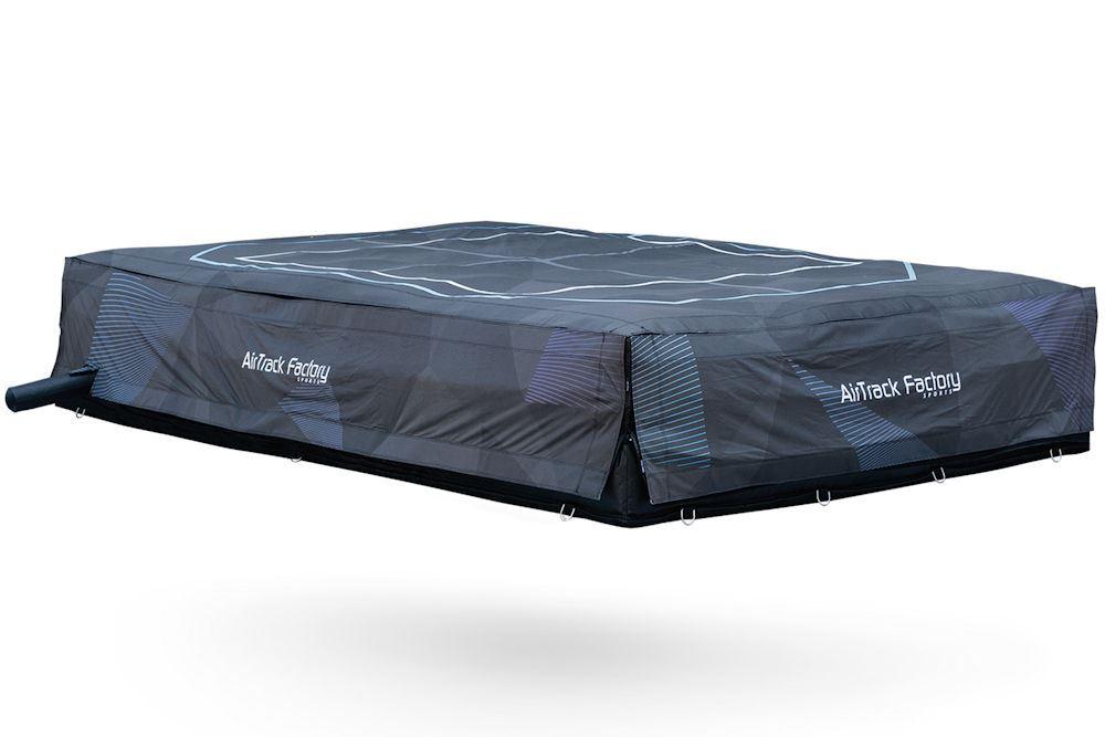 AirBag-S - gute Alternative zur Schnitzelgrube für sichere Landungen in Bauch- und Rückenlage sowie Landungen in den Stand. AirBag-S - Crashmatte - Landefläche - original Airtrack Factory