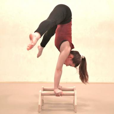 Parallettes Handstandübung - Schritt 2 - mit Handstandklötze PROFI