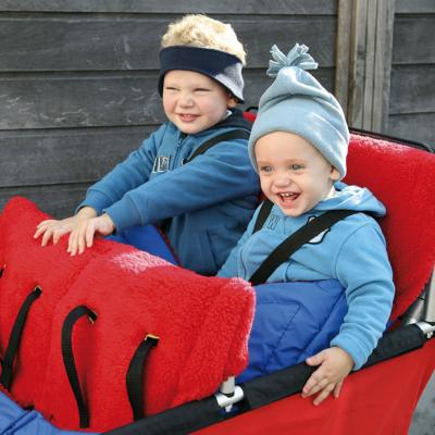 Winther Turtle Kinderbus - Fußsack warm - Innenfutter ist aus kuscheligem Teddystoff